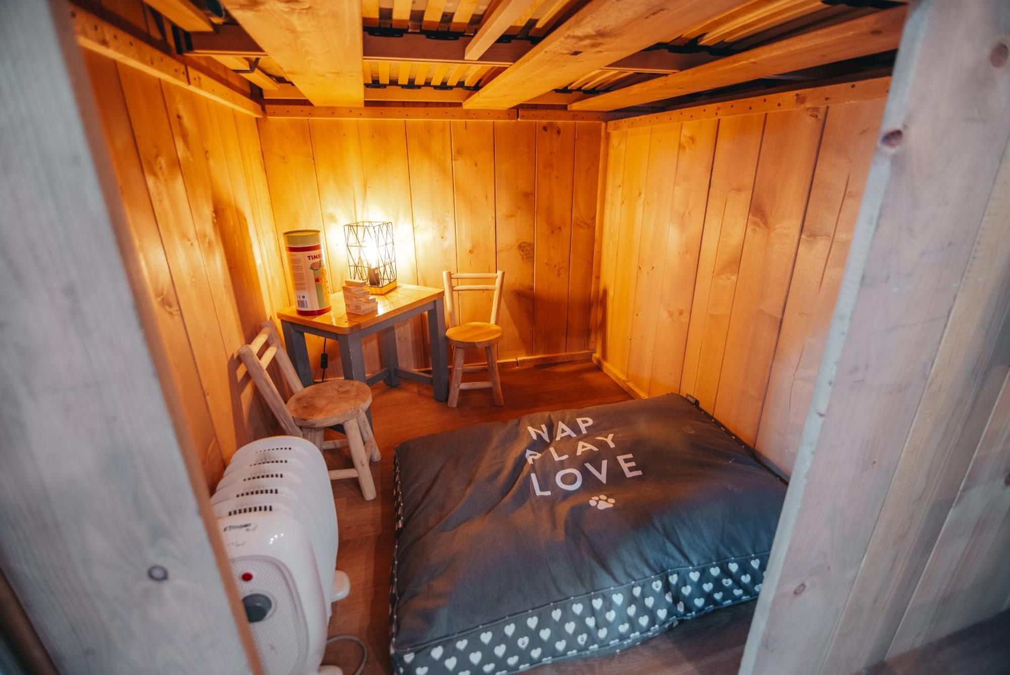 Cosy Forest Lodge Penrhos  Bagian luar foto