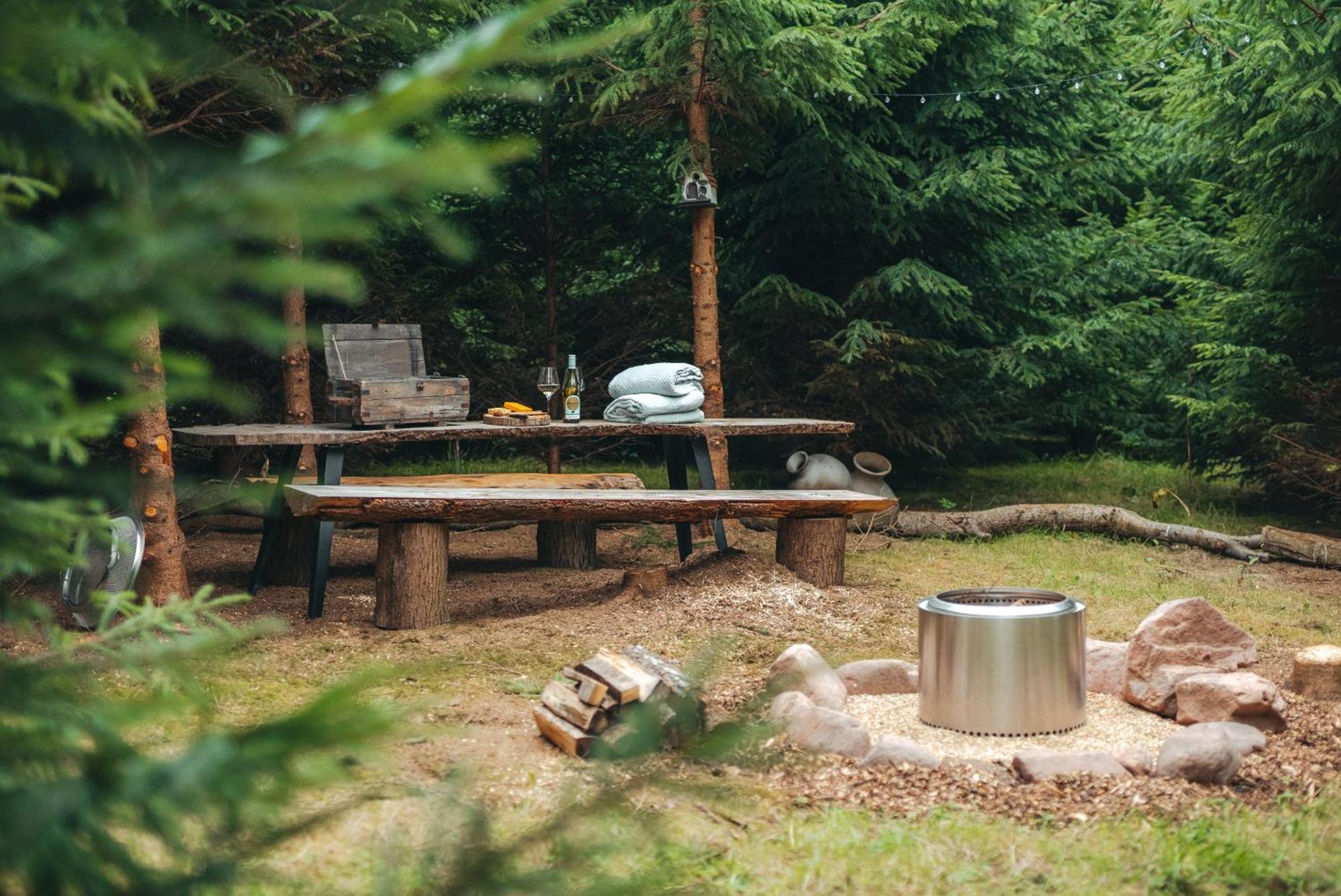 Cosy Forest Lodge Penrhos  Bagian luar foto