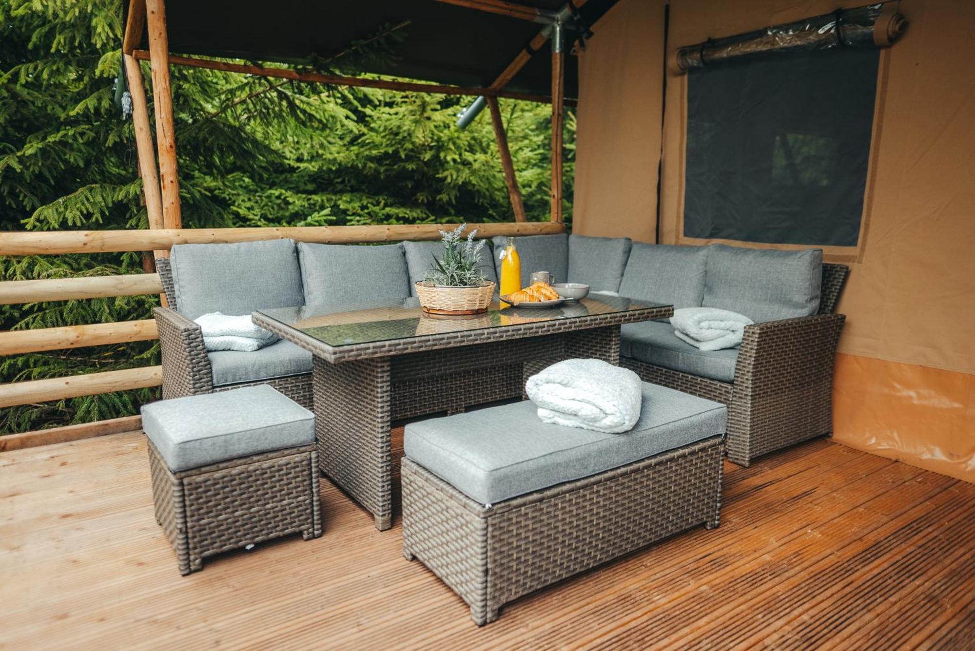 Cosy Forest Lodge Penrhos  Bagian luar foto