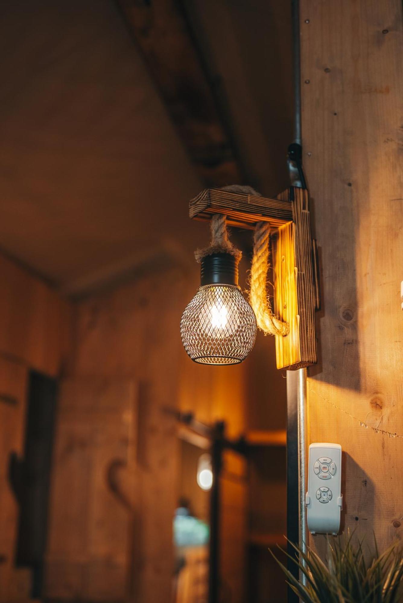 Cosy Forest Lodge Penrhos  Bagian luar foto