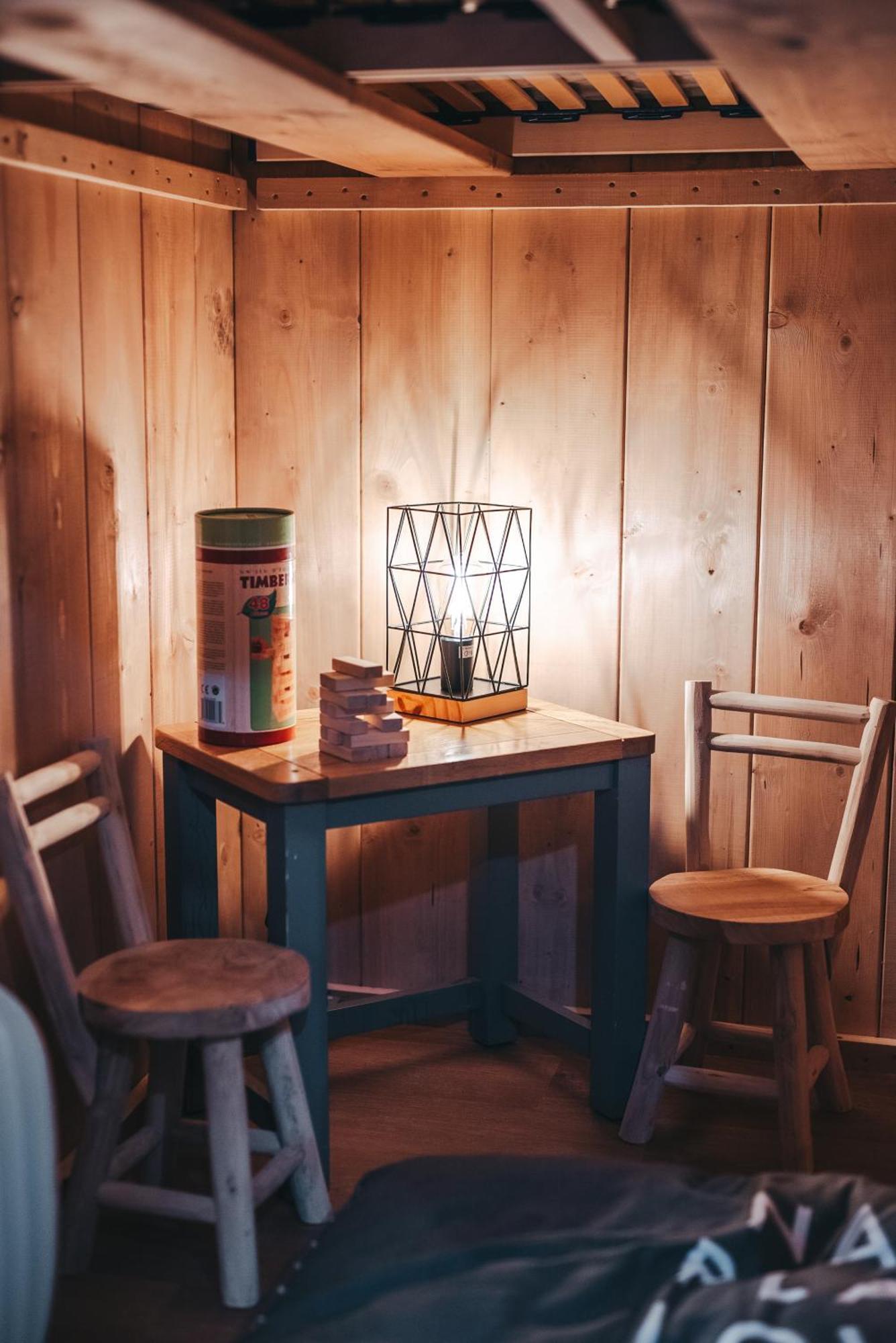 Cosy Forest Lodge Penrhos  Bagian luar foto